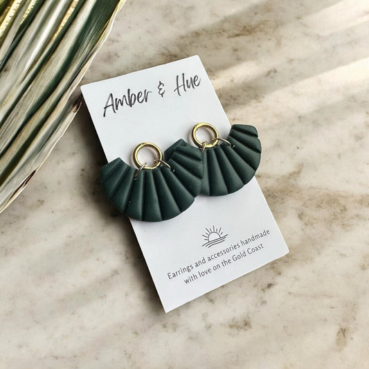 Deep Green Fan Dangle Earrings with Gold Ring Stud Post